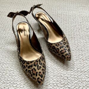 EUC AK Anne Klein iFlex Leopard Kitten Heel Slingback Pumps